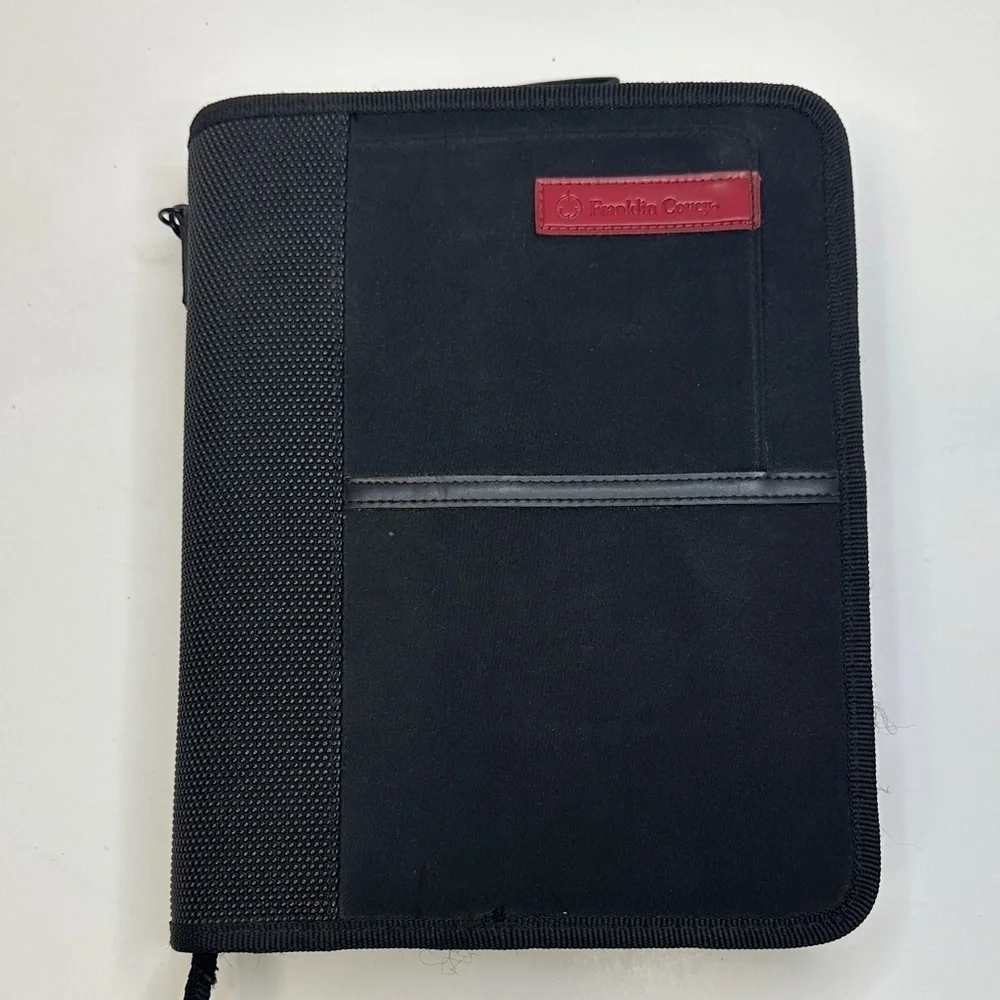 Franklin Covey Classic 7 Ring Bound Binder Planner Zipper Closure